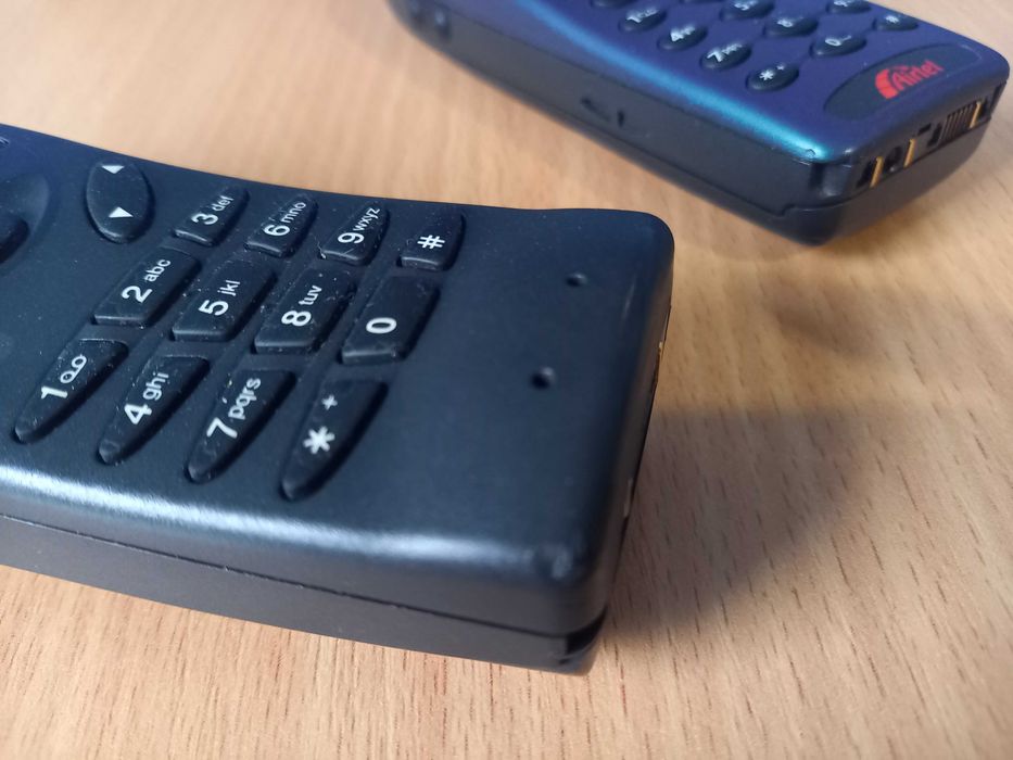 Nokia 3110 (1997) & Nokia 6110 Airtel (1999) libere de retea.