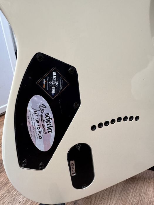 Chitara Schecter Blackjack ATX C-8
