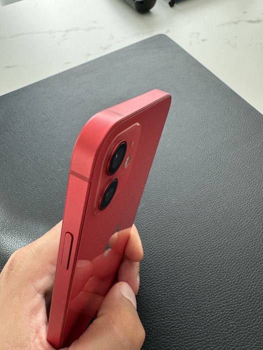 Iphone 12 64GB Red - перфектен