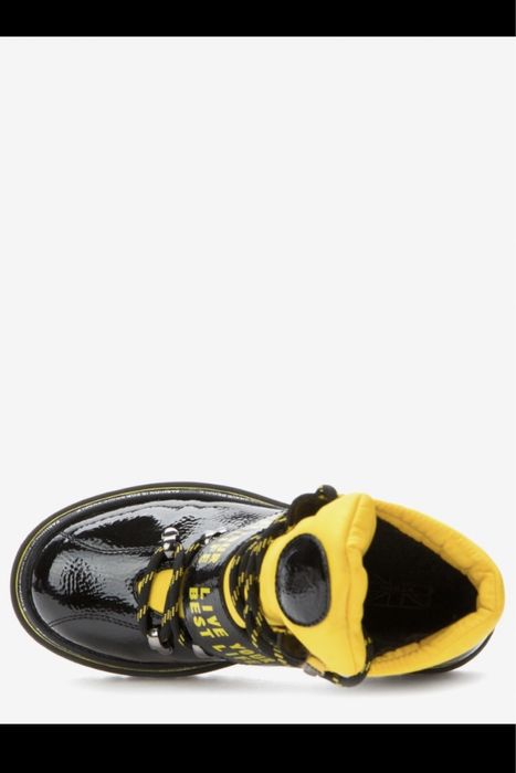 Распродажа Новые весенние ботинки. KeDDo