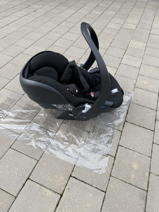 Vând Scoica auto pentru copii BABYZEN YOYO²