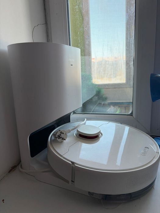 Продам робот пылесос в отличном состоянии