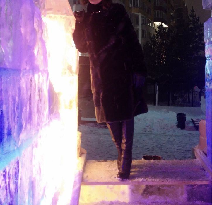 .  Норковая шуба.