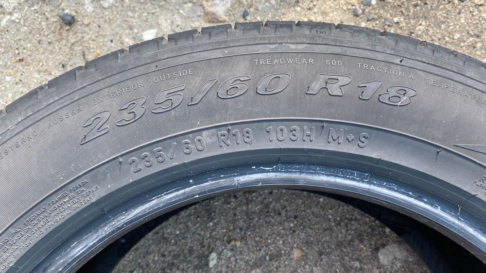 Продам летние шины 235/60/18