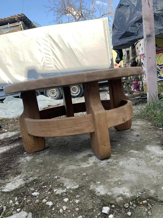 Masa rotunda din lemn masiv