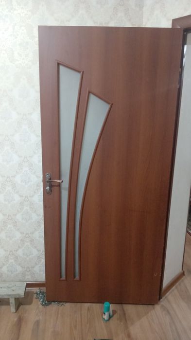 Есіктер барлық сайманы жайында