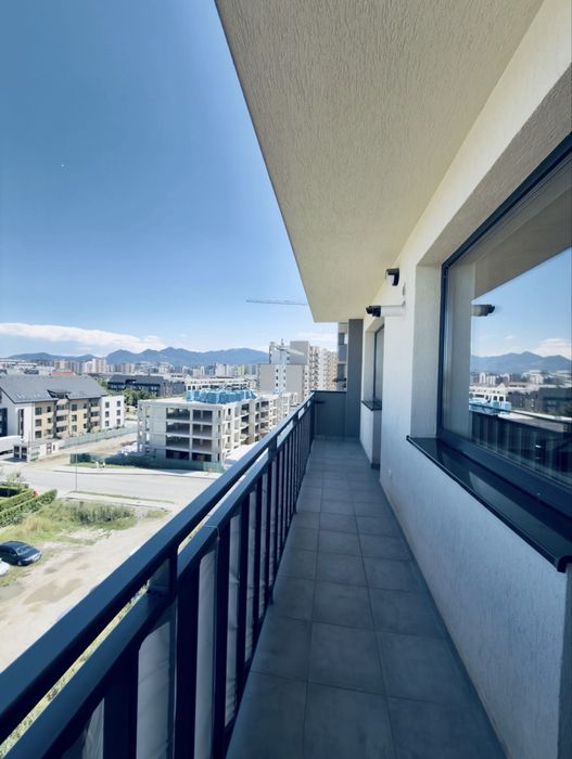 Apartament cu 2 camere de inchiriat in zona Tractorul langa Coresi Mall la Casa Nobel cu boxa si loc de parcare