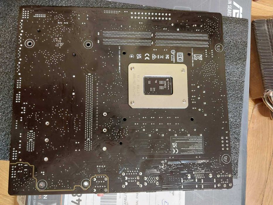 Intel Core i5 12400 + Asus Prime H610M-E D4 (DDR4)