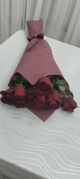 Роза светы 11 шт за 6000 тенге