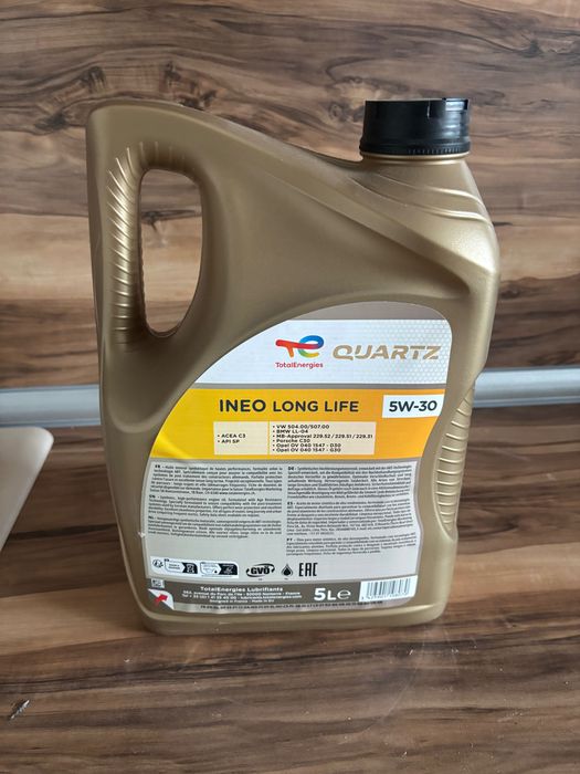 Двигателно масло Total Long life 5w30 5 литра ACEA C3 API SP