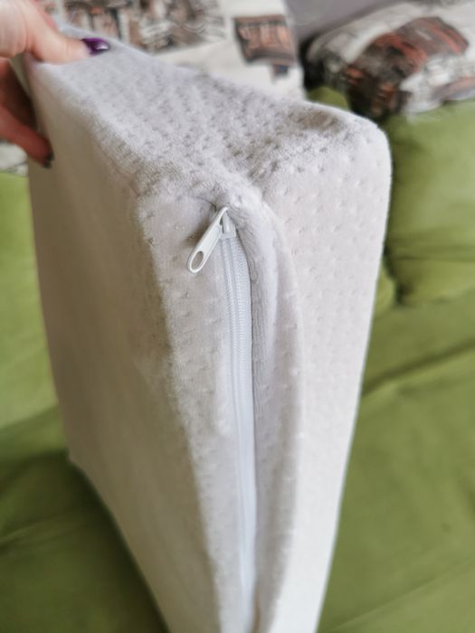 Антирефлуксна бебешка възглавница KikkaBoo