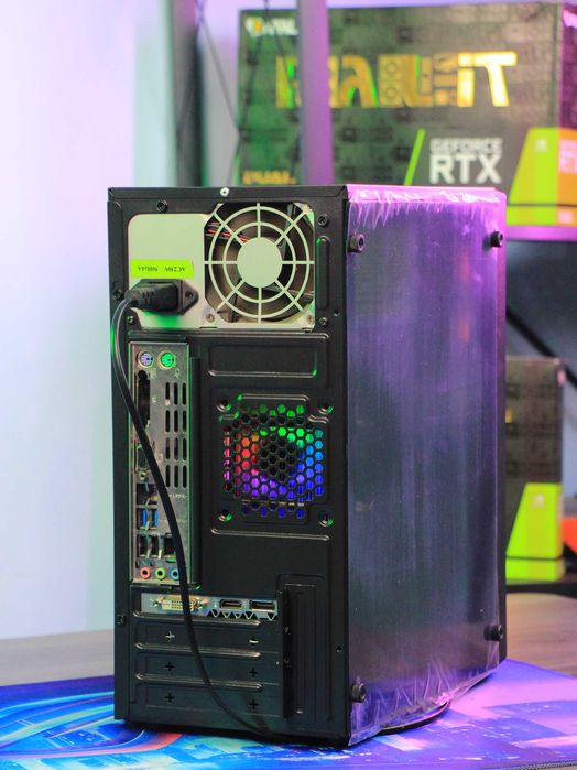 oyinlar va orta montaj uchun kampiyuter