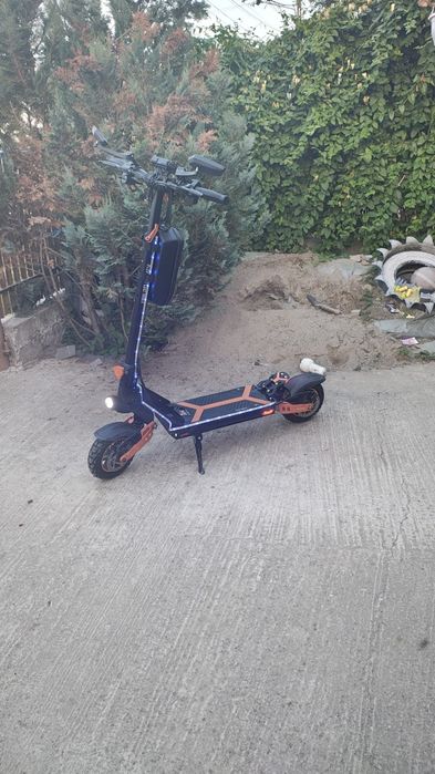 Vând Trotineta Kukirin G2 Max