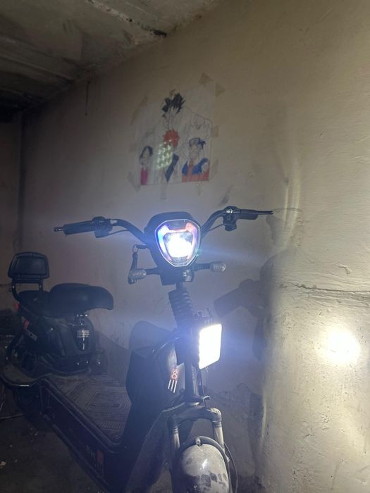 Электроскутер--Электровелосипед