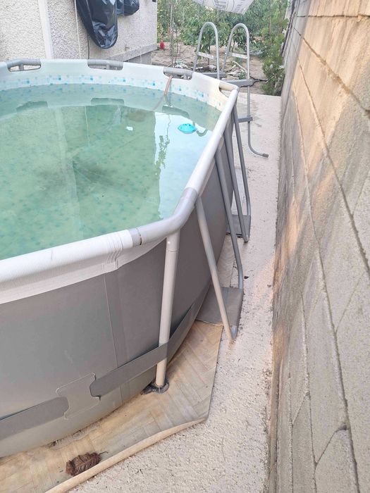 Басейн с мет. конструкция, 305x200x84см.,  с помпа, Bestway 5614A