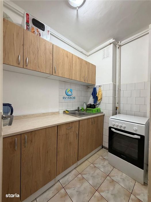 Inchiriere garsoniera, Astra, Str. Traian, etaj1,mob,utilata