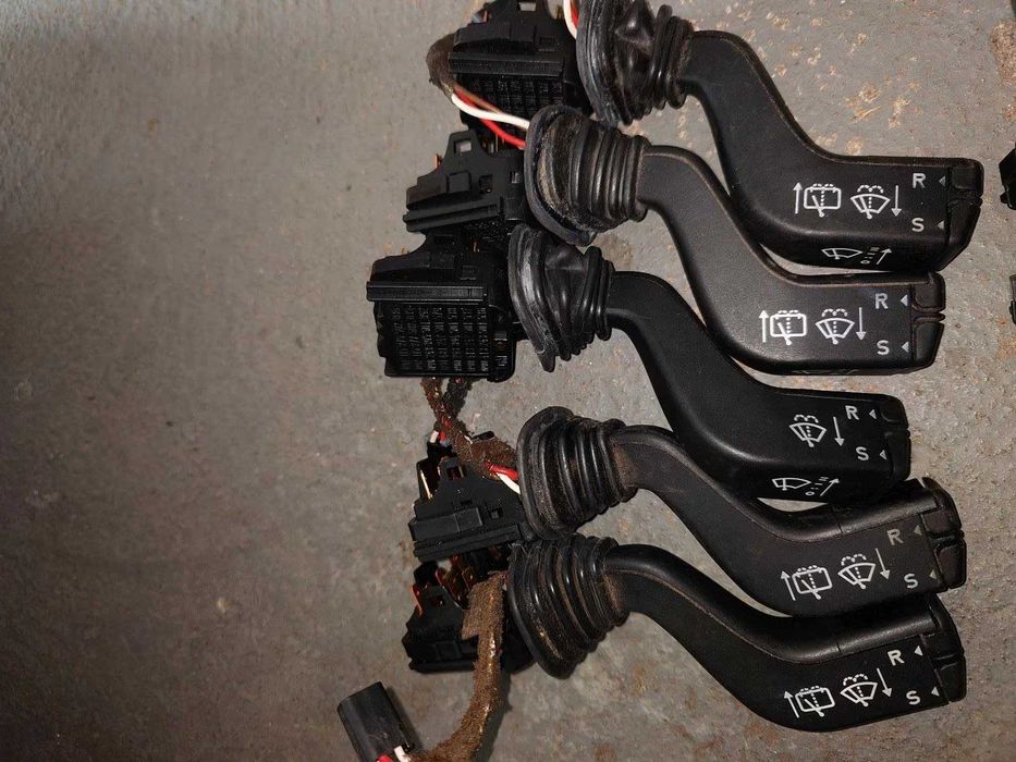 Maneta Semnalizare / Stergatoare | Opel | Astra F/G | Vectra A/B | Zafira A | Tigra A | Corsa B | Agila A | Omega B | Sintra | Calibra | Piese Volan