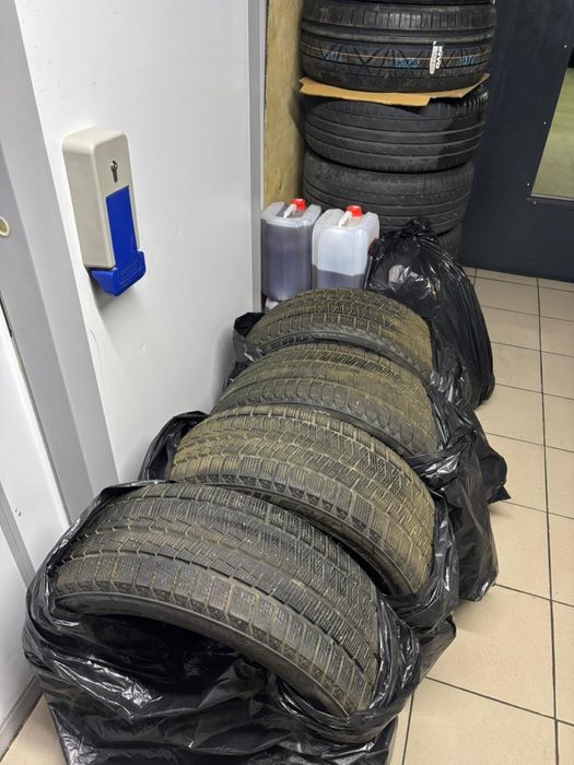 РЕЗИНА.  --- зима