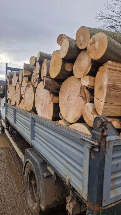 Lemne de foc la metru.