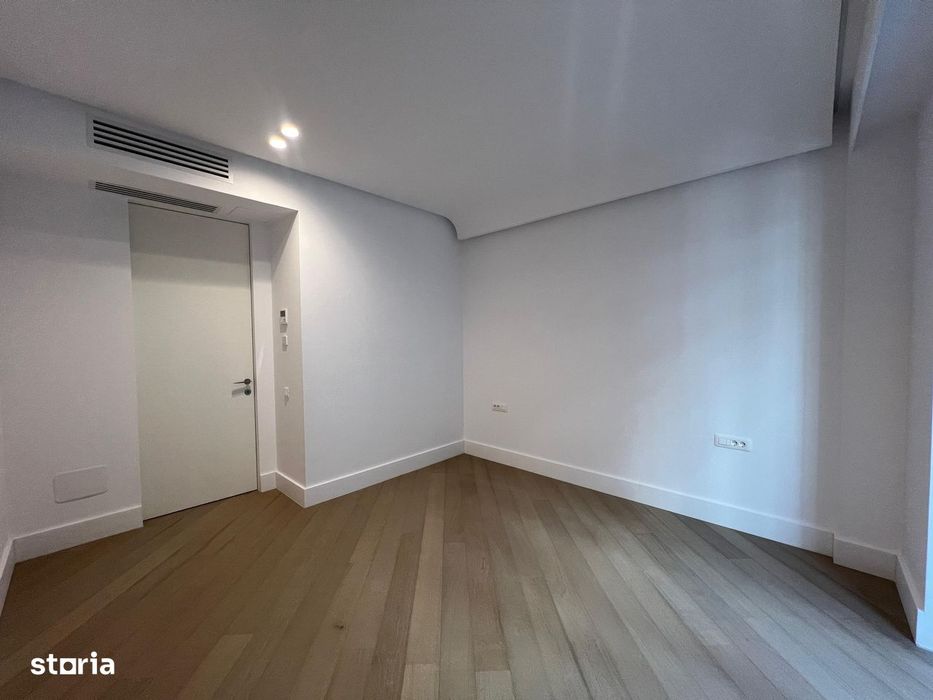 3 Camere Lux| 90 Mp -Cortina 126| Erou Iancu Nicolae