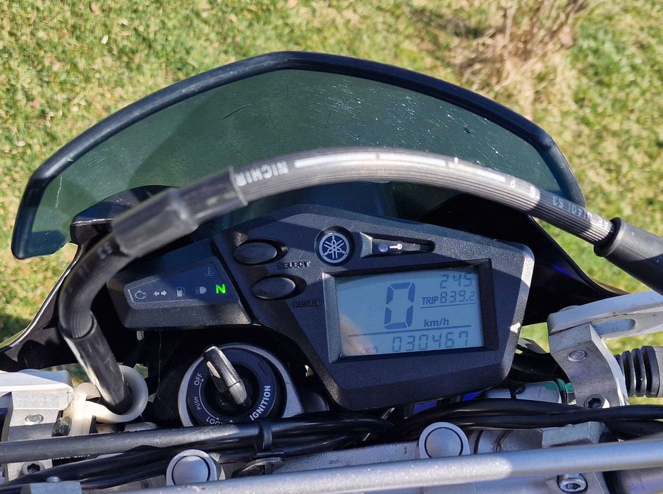 Motocicleta Yamaha XT660 R