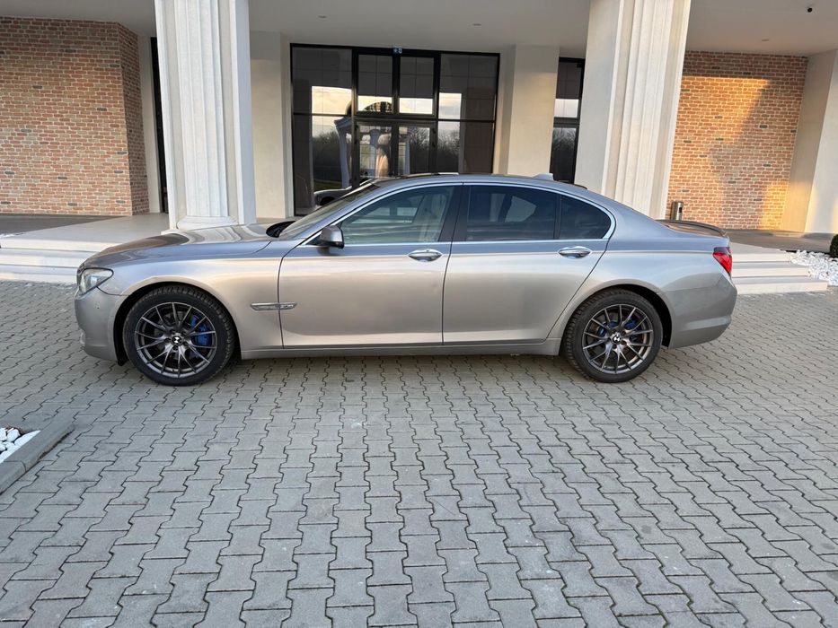 Bmw seria 7 xdrive 2012 4 butoane