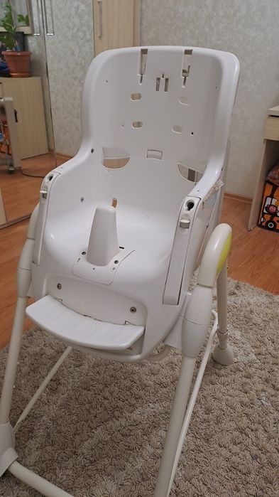 Продам стульчик для кормления