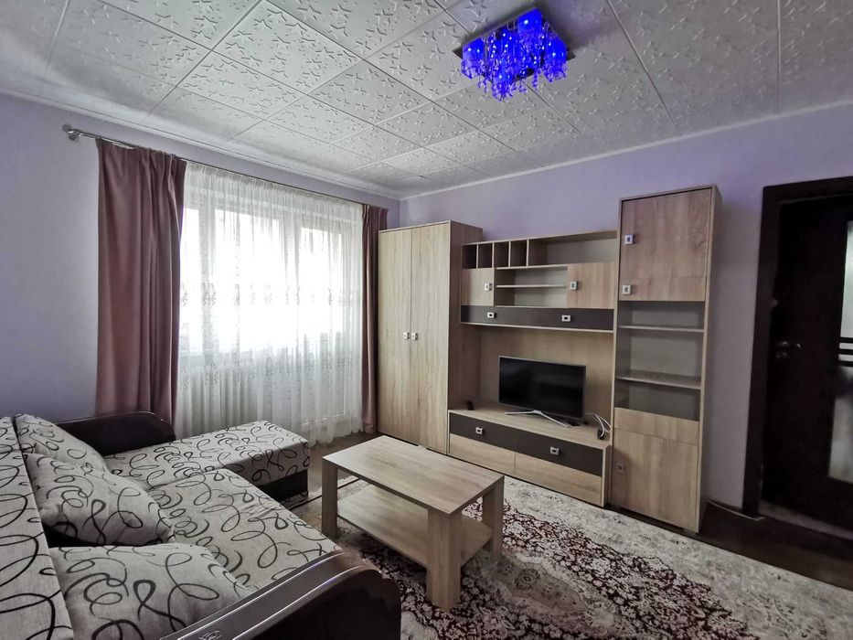 Inchiriez apartament 2 camere utilat langa piata centrala Deva