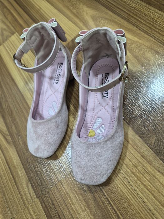 Туфельки для девочек