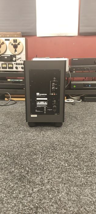 JBL ES150P / 300W RMS (500W Peak) / Avtiv