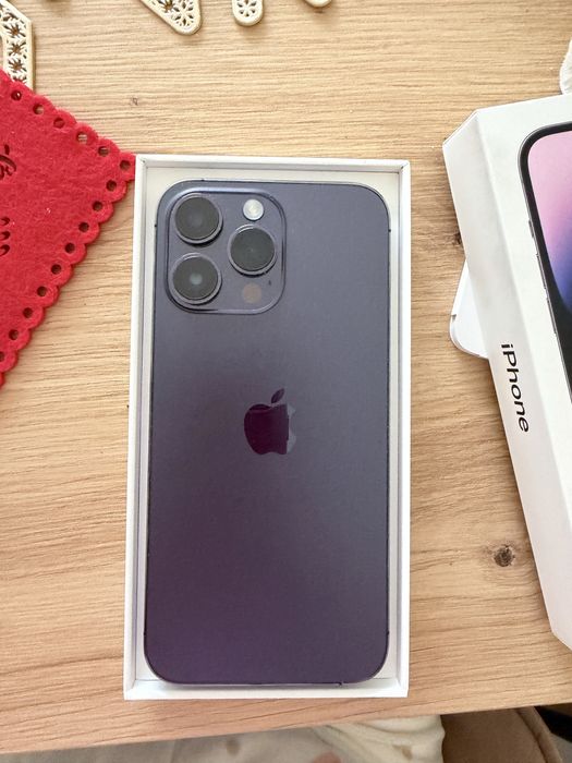 Iphone 14 pro max лилав
