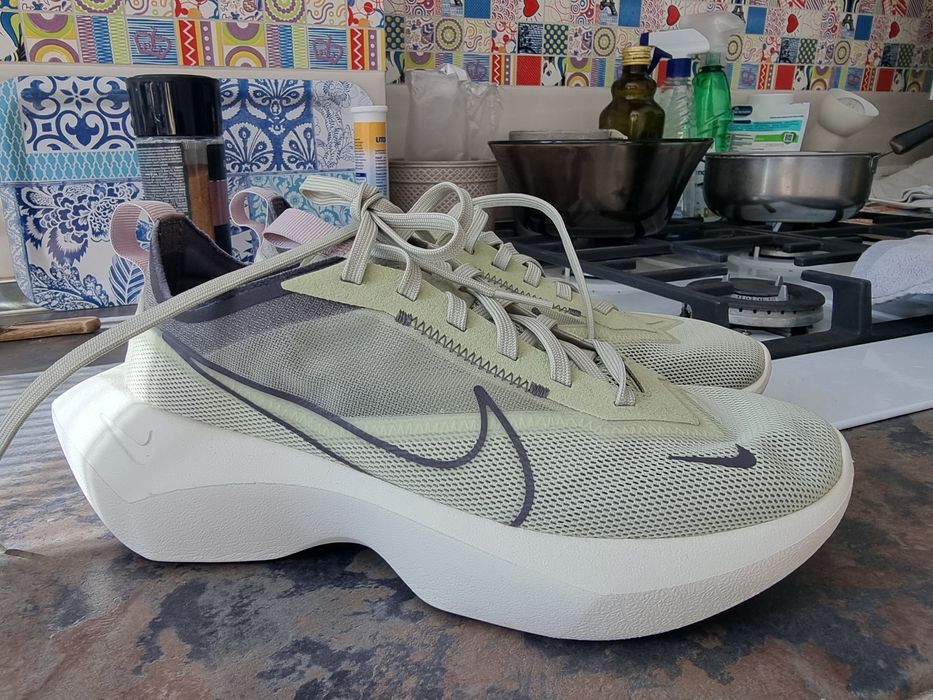 Adidasi nike vista lite