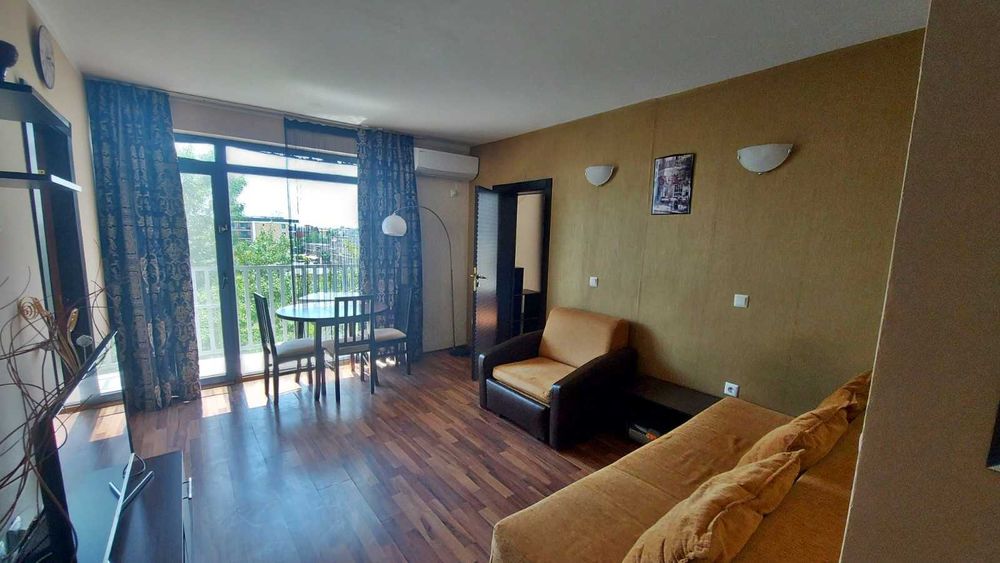 Продава се Тристаен апартамент в к.к. Слънчев бряг - 99 кв.м за 910 €/кв.м - Снимка #1