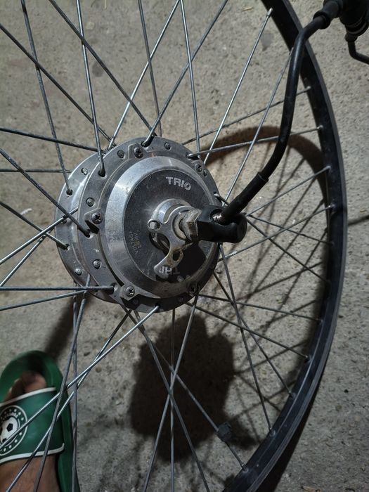 Roata cu motor 36v 250w Trio bicicleta electrica