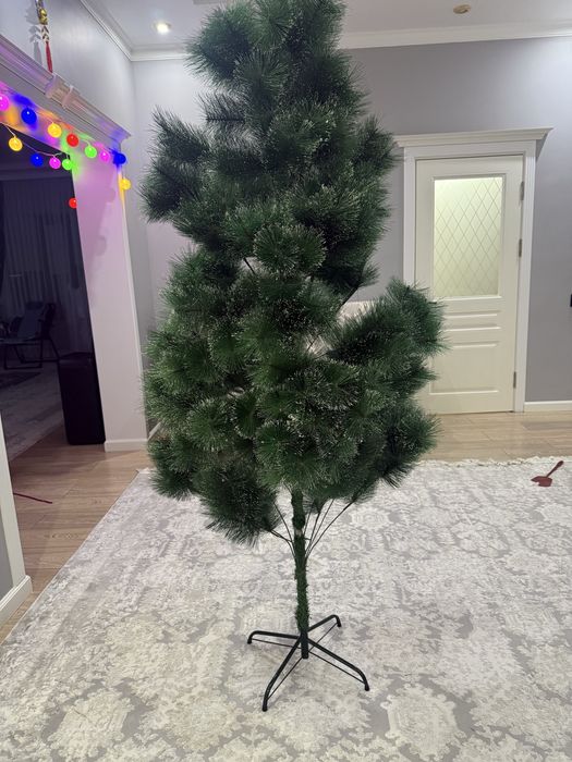 Продам срочно елку