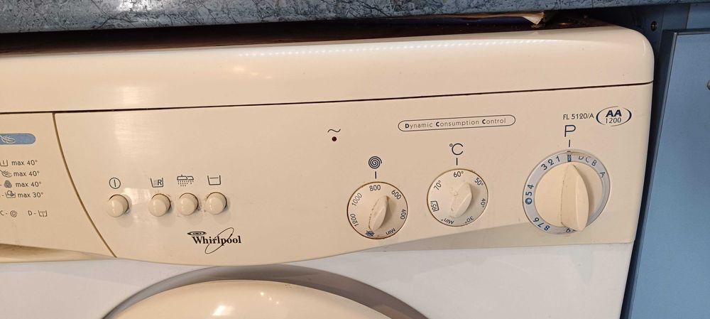 Пералня Whirlpool - напълно работеща - 5 kg