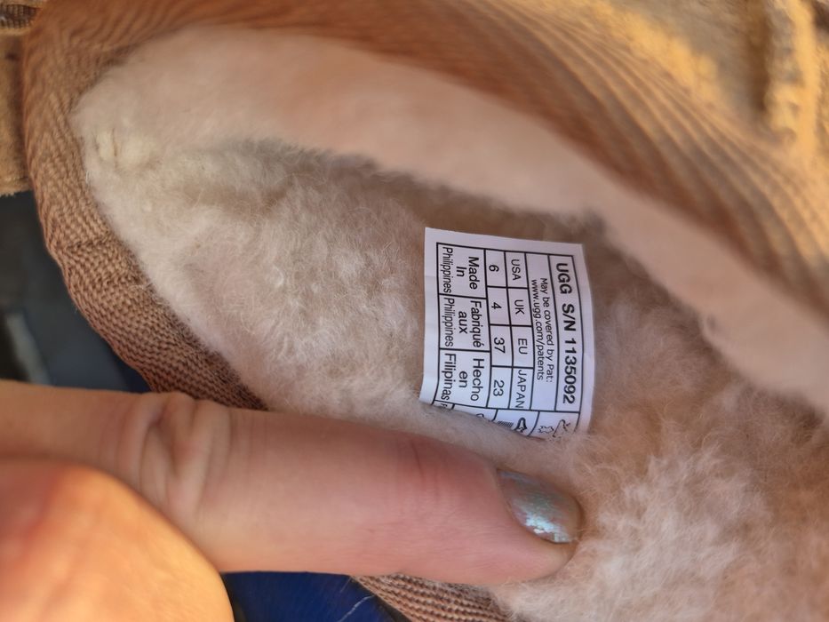 Ugg dama scurti nr 37