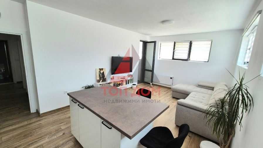 Продава се Тристаен апартамент в Варна, Виница - 72 кв.м за 2445 €/кв.м - Снимка #2