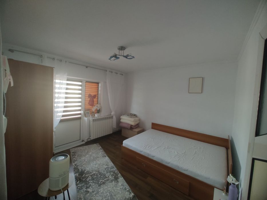 Vând apartament 2 camere