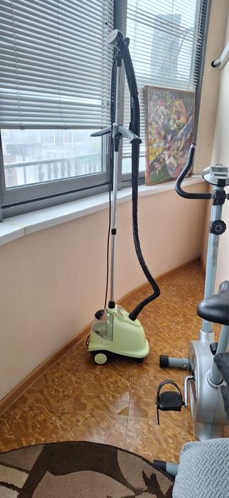 Отпариватель вертикальный