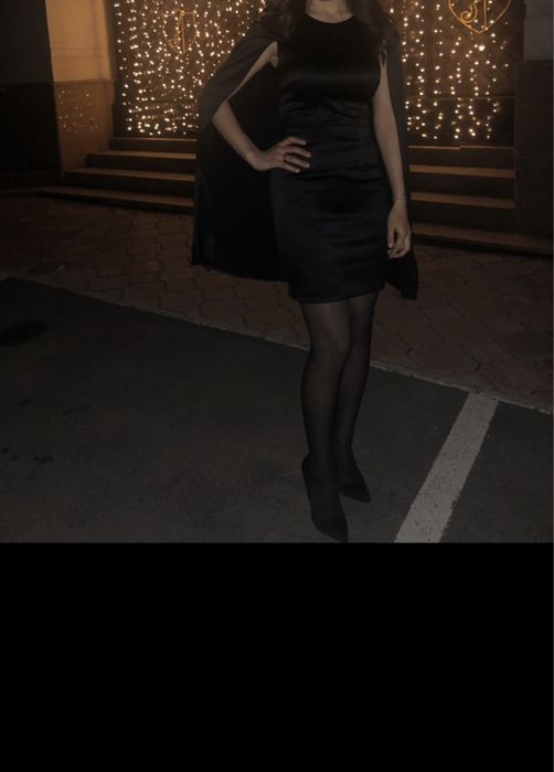 платье каждое 3000