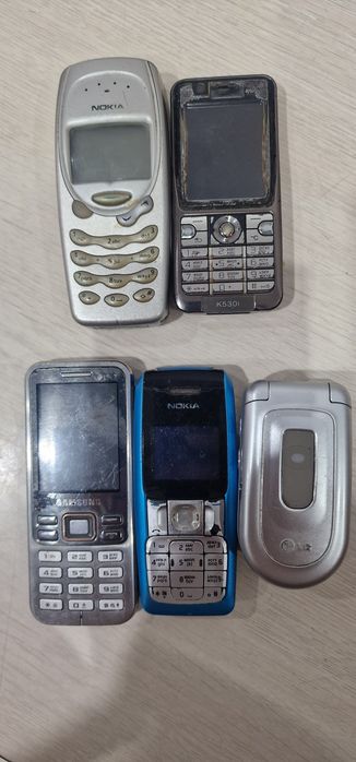 Продам телефоны для связи.
