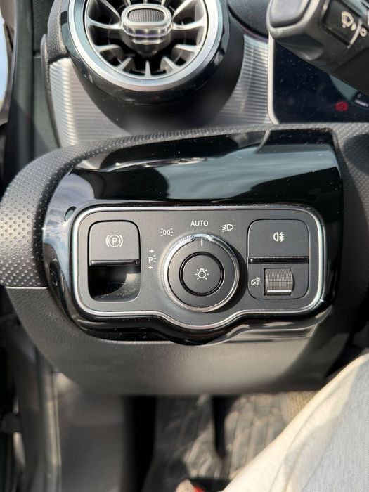 Mercedes-Benz A 180 Mercedes Benz A180 2018 1.5