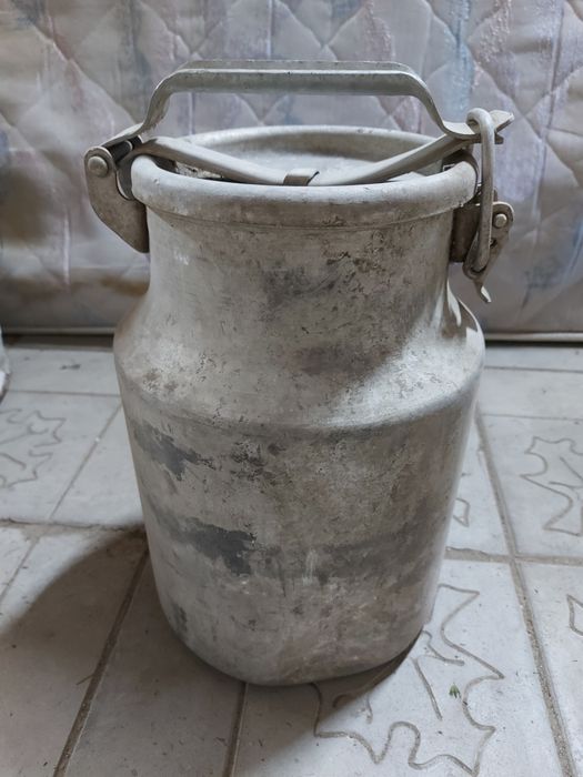Продам алюминиевую флягу 40л