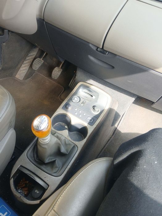 Vind Renault Espace 4 2litri benzină