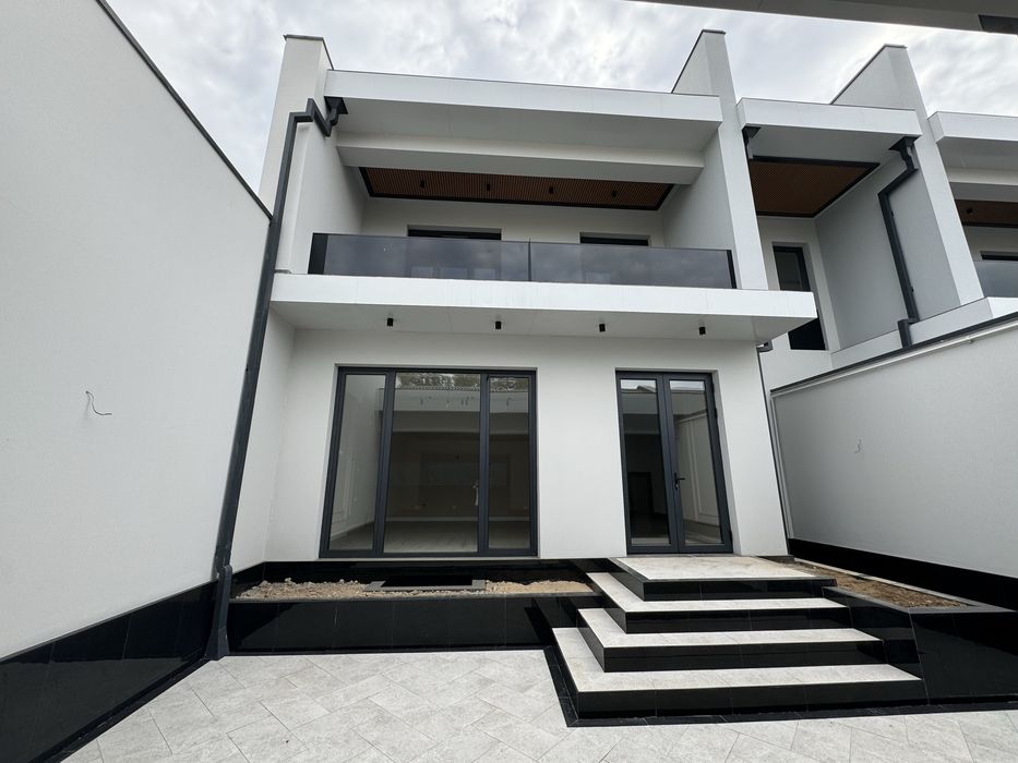 Продам новый дом