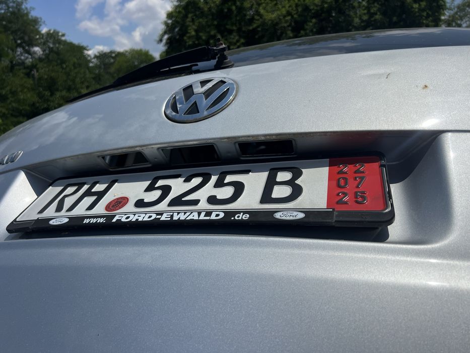 VW Touran 1.9TDi BLS 6скорости 2009г НА части