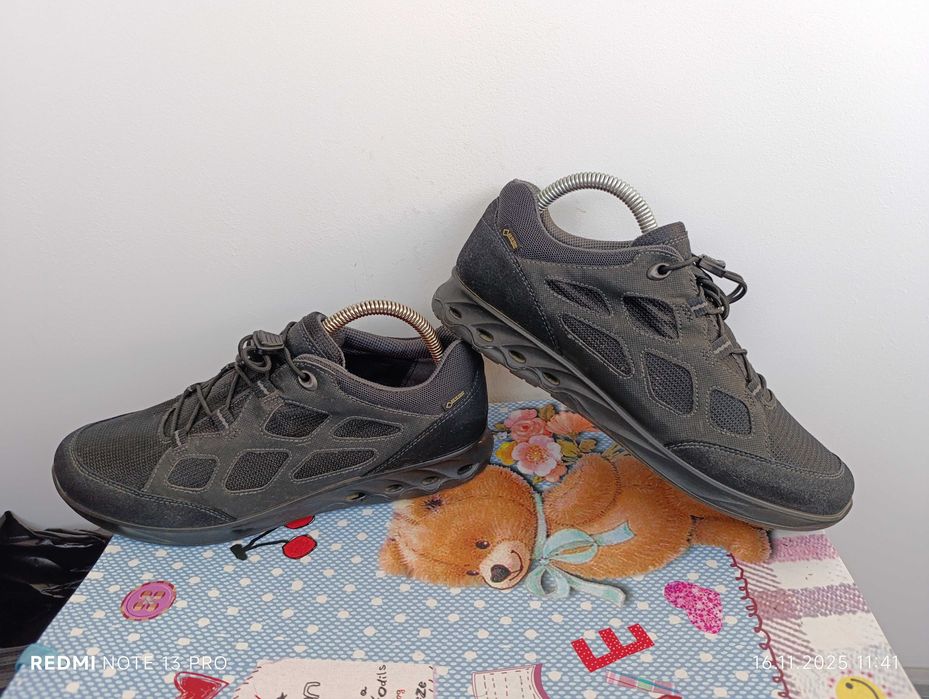 Ecco  Gore-Tex''оригинални дамски обувки 38.5 номер