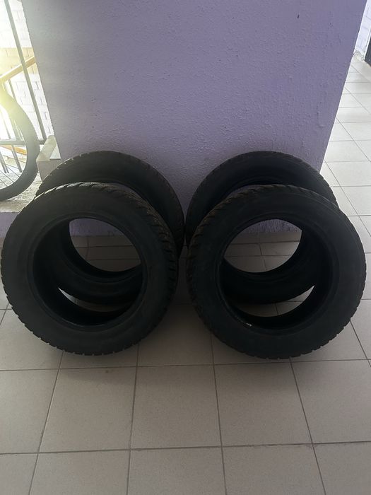 Продам зимние шины на R16