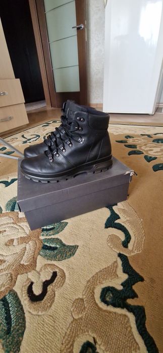 Ботинки ECCO черный